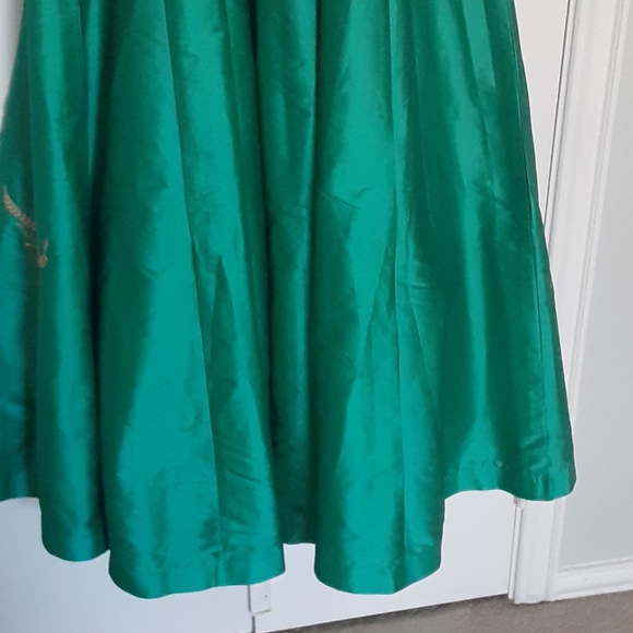 Elegant Evening Dress for women (brand new) - Picture 7 of 10